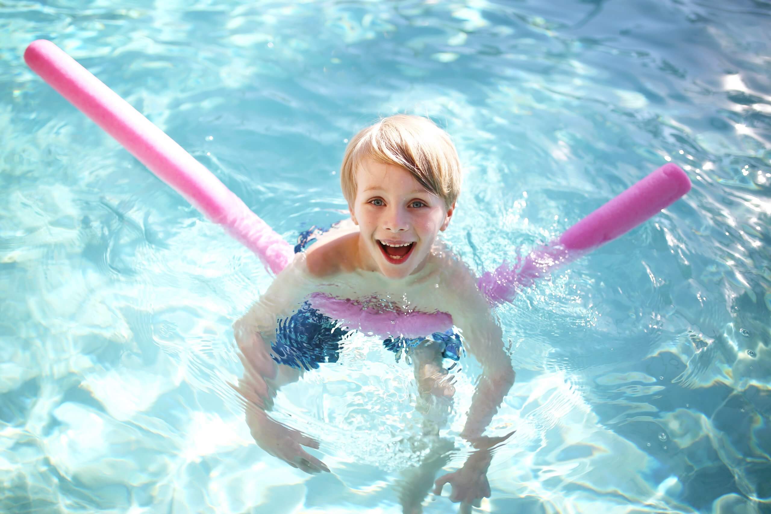 Why Swimming and Water Play Benefit Kids with ASD
